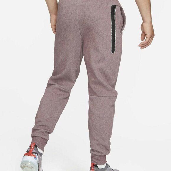 Nike Men's Tech Fleece Reflective Tapered Jogger Pants - Picture 2 of 8